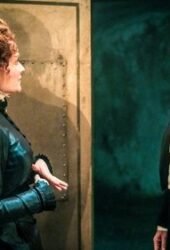 Ghosts 1×13: The Vault