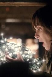 Stranger Things 1×3: Chapter Three: Holly, Jolly